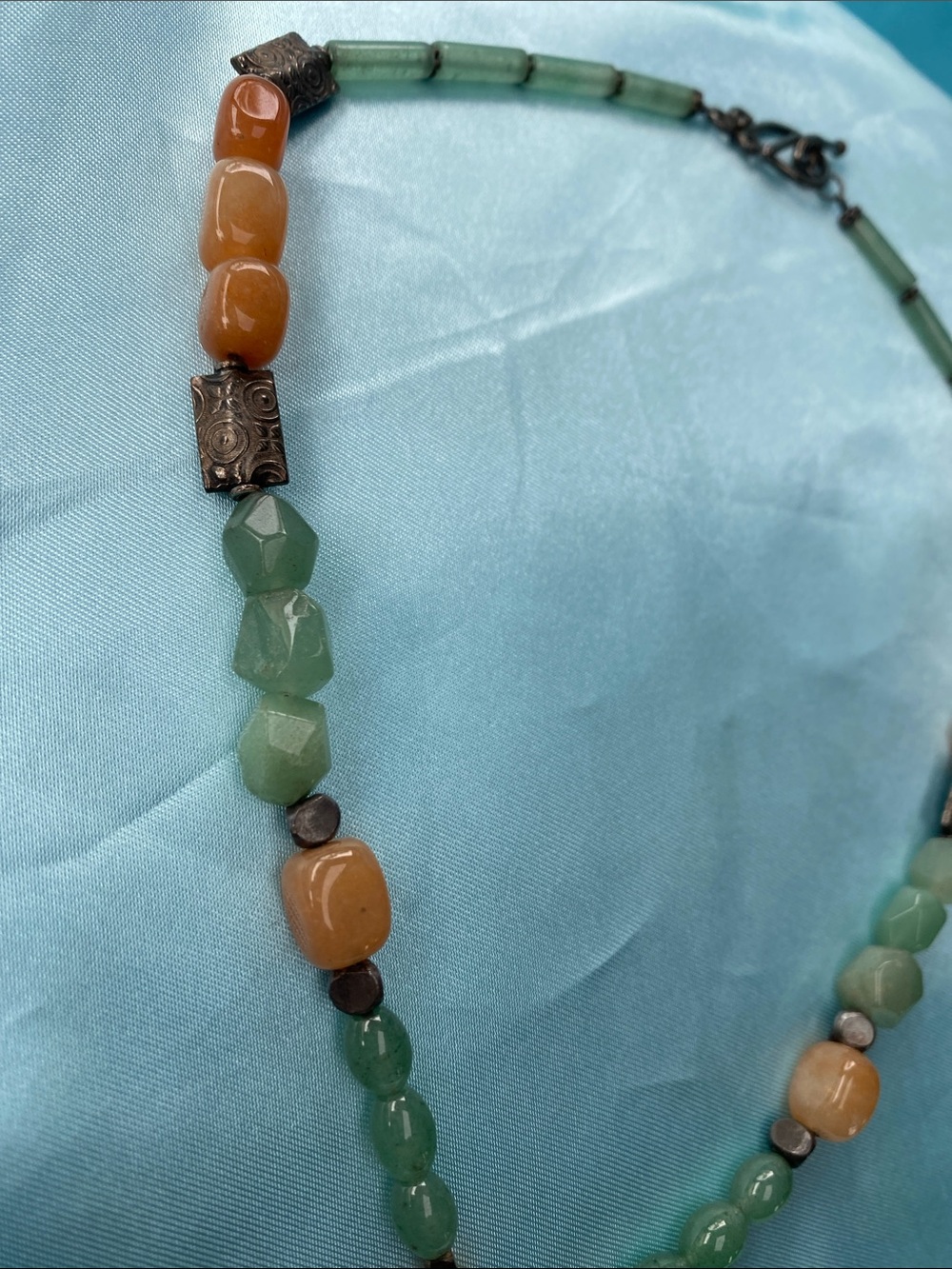 Green and Brown Natural Stone Beaded Teardrop Pendant Necklace - Picture 3 of 5